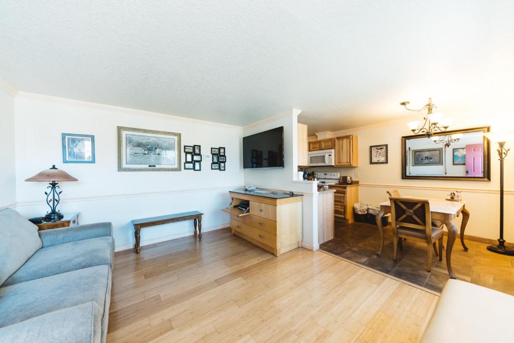Room image 1